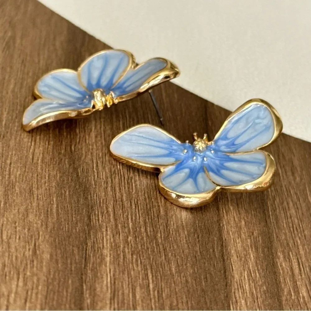 Flower statement Earrings Q41 - Picture 6 of 8